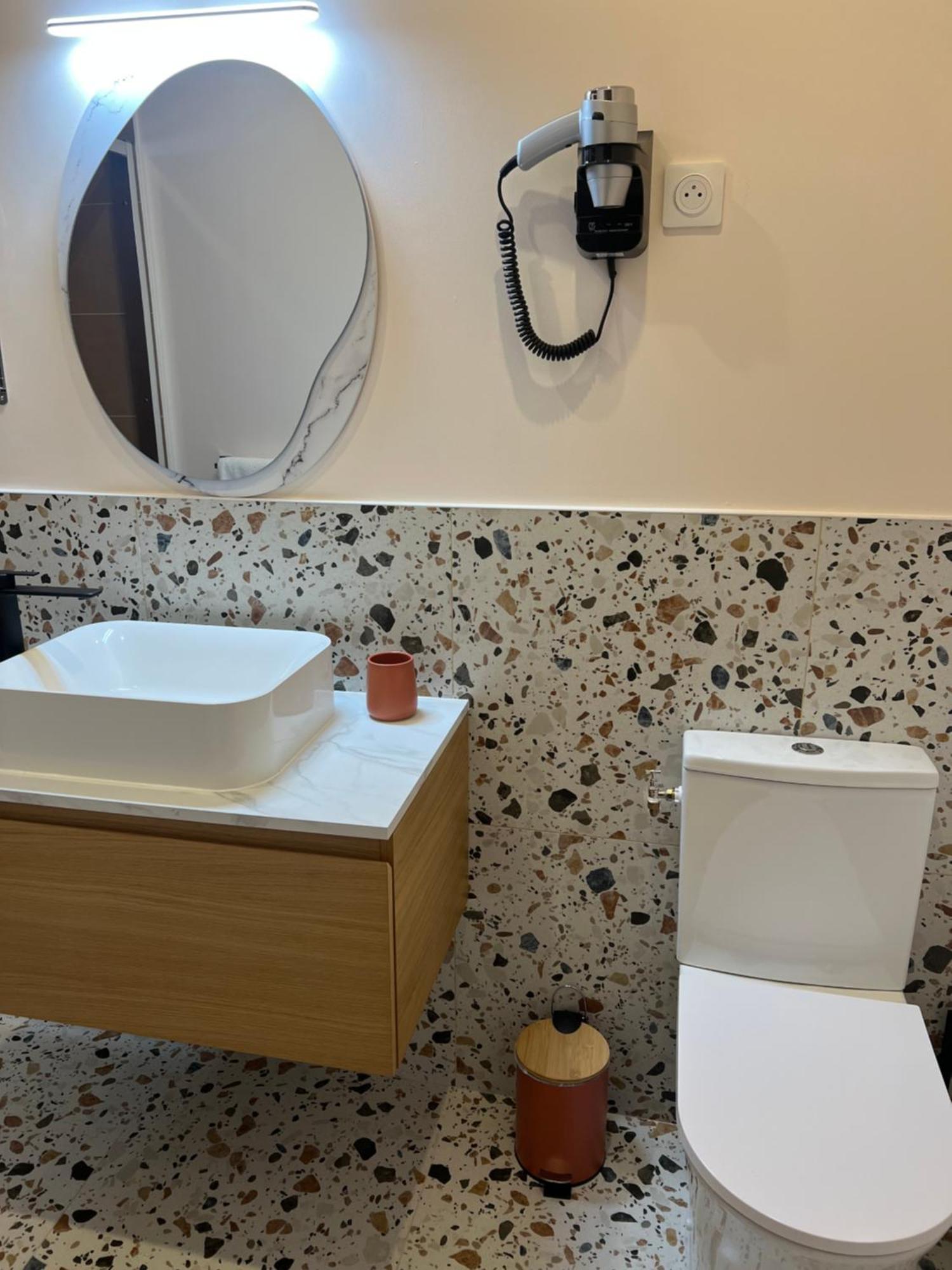 Hotel Restaurant Les Paquebots Port Vendres ห้อง รูปภาพ